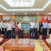 Lãnh đạo Petrovietnam chúc mừng Tổng Liên đoàn Lao động Việt Nam