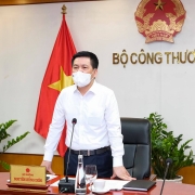 Bộ trưởng Bộ Công Thương Nguyễn Hồng Diên trực tiếp chỉ huy giải quyết ùn tắc hàng hóa tại cửa khẩu