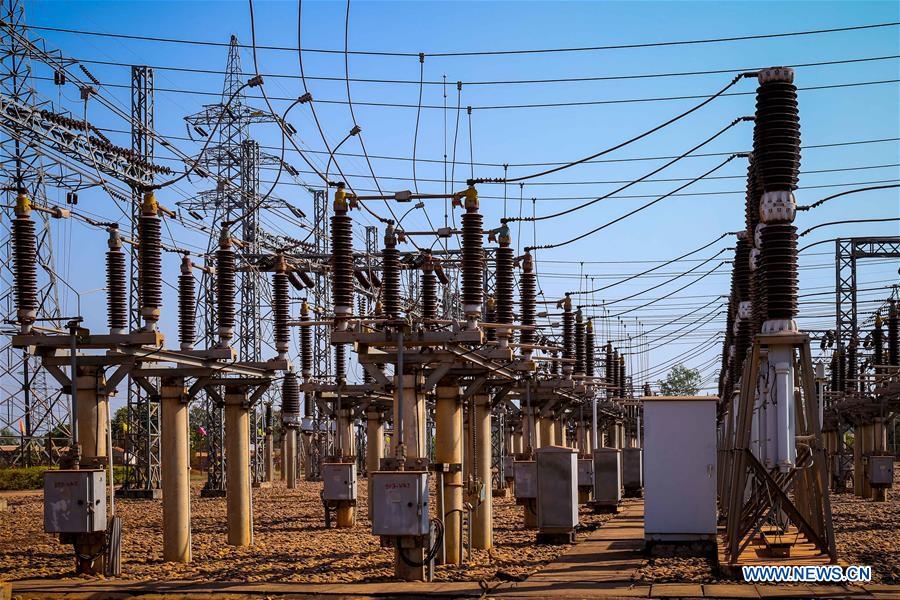 lao ban mang luoi truyen tai dien quoc gia cho china southern power grid trung quoc