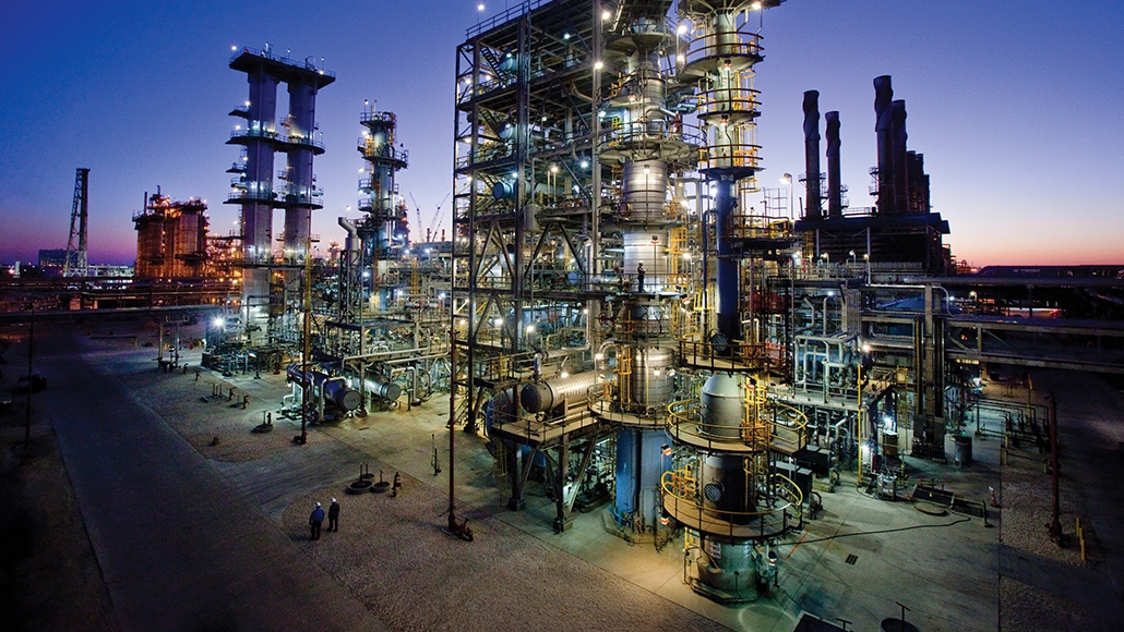 ExxonMobil tái cơ cấu khâu lọc hóa dầu