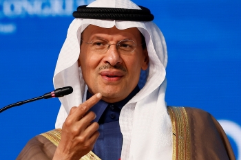 Arập Xê-út và UAE cảnh báo về dầu mỏ đối với châu Âu