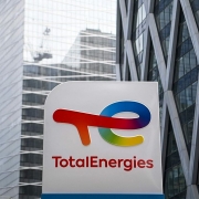 TotalEnergies rút khỏi một mỏ dầu của Nga