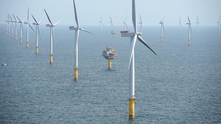 Eni mua cổ phần tại dự án điện gió ngoài khơi lớn nhất thế giới