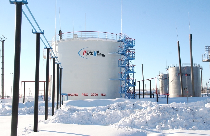 russneft doc quyen cung cap dau tho cua nga cho belarus