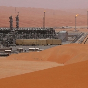 Saudi Aramco phát hiện mỏ khí đá phiến lớn nhất ngoài nước Mỹ
