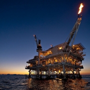 Bản tin Dầu khí 23/11: Ấn Độ có thể xả kho dự trữ dầu chiến lược