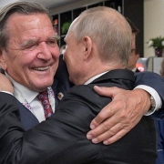 Cựu Thủ tướng Đức Schroeder có còn là cầu nối năng lượng Nga – Đức?