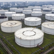 Mỹ tiếp tục thúc ép OPEC, Trung Quốc, Nhật Bản chuẩn bị giải phóng dầu dự trữ